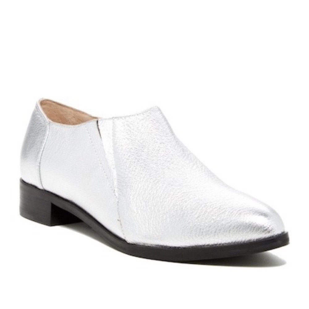 JOE’S Jeans Dahlia Metallic Silver Leather Loafers | Size 7.5